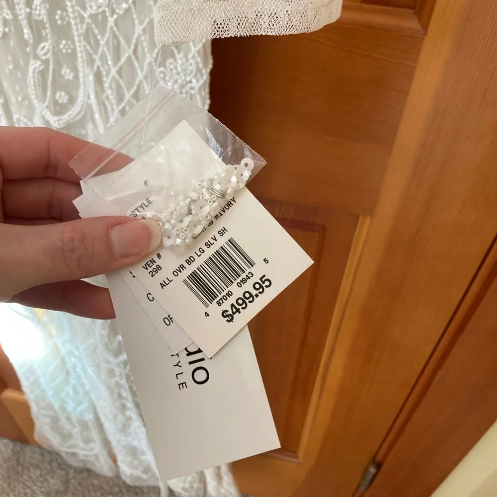 NWT Db Studio beaded lace long sleeve wedding dress size 2 - Picture 7 of 8